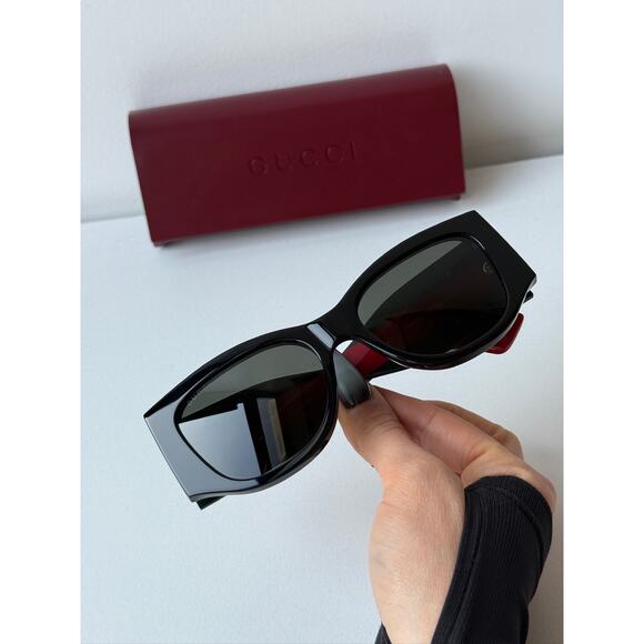 NEW Gucci GG2115S Black Thick Leg Striped Sunglasses $480 main image 4